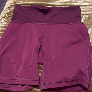 maroon lulu biker shorts